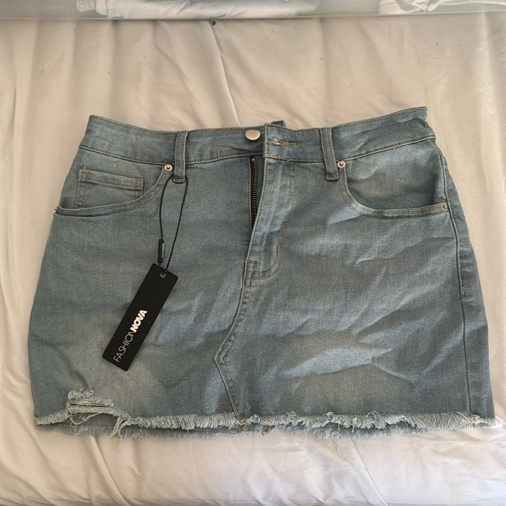 New denim mini skirt, fashionnova brand
